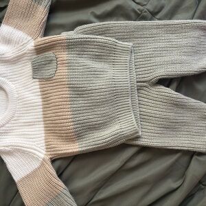 SHEIN Ribbed Colorblock Crewneck Sweater in Cream, Beige & Sage